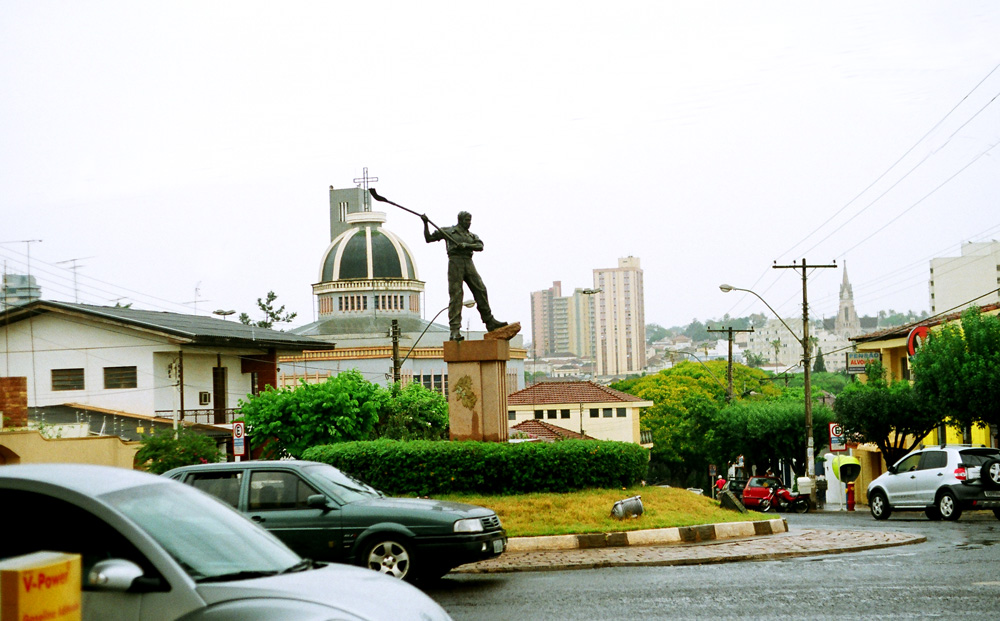Monumento Ao Desbravador - Jaú SP