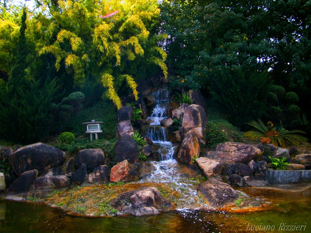 Cachoeira artificial no jardim botânico -Foto:Luciano Rizzieri