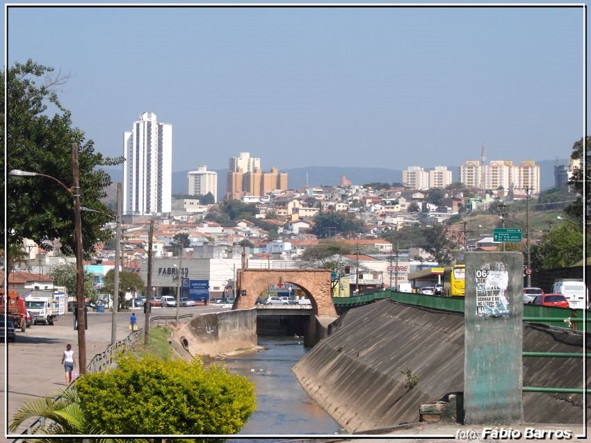 Ponte Torta (www.cidade3d.uniblog.com.br)