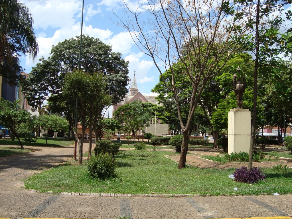 Praça Nove de Julho - Catanduva (11/2008)