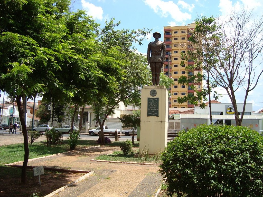 Monumento ao soldado paulista - Praça Nove de Julho