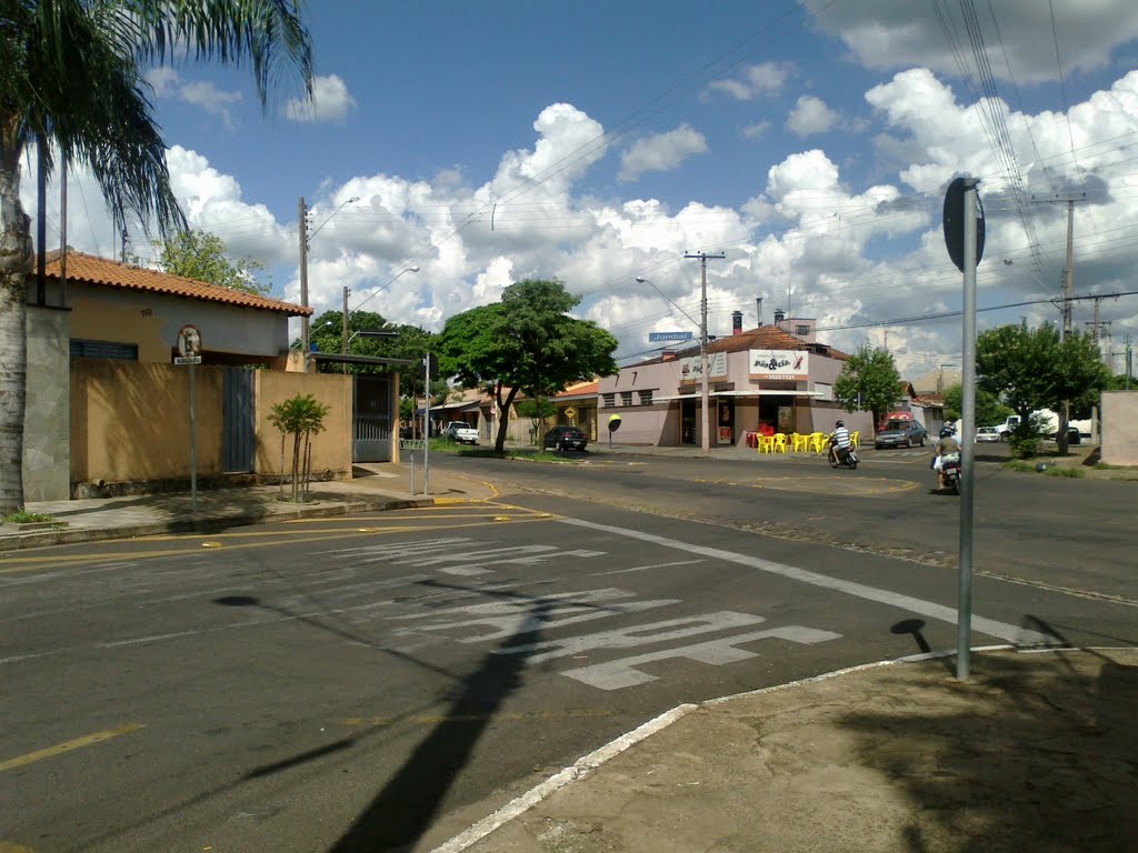 Ruas do bairro Bela Vista - Catanduva-SP em 06/01/2012