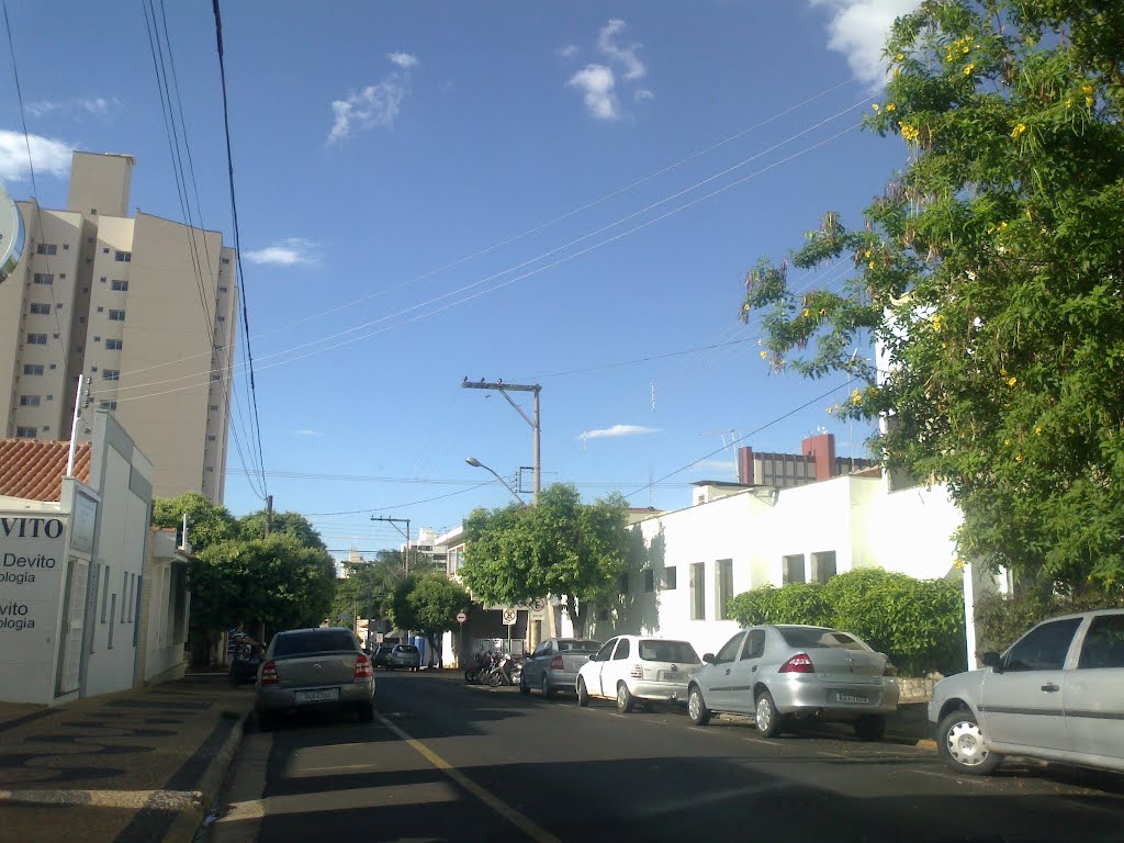Vista da Rua 13 de Maio em Catanduva-SP