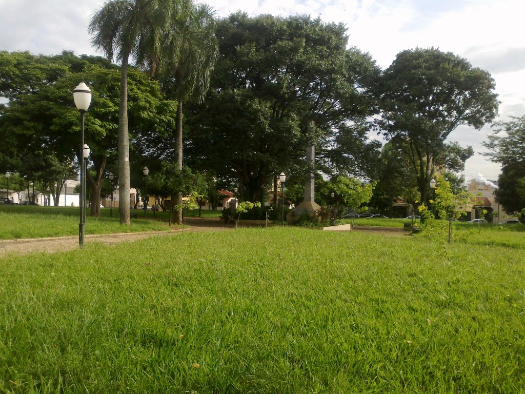 Parte da PRACA ROOSEVELT - Catanduva-SP em 15/03/2012