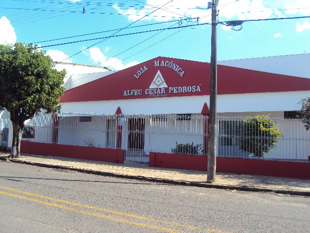 Loja Maçônica Alfeu Cesar Pedrosa - Marília/SP - Abr/2010