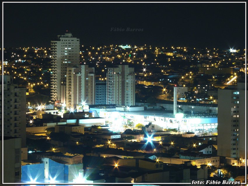 Foto Noturna Aerea do  Sorocaba Shopping - Foto: Fábio Barros (www.cidade3d.uniblog.com.br)