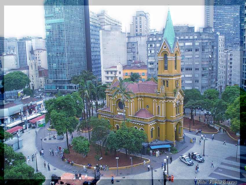 Largo Paissandú - Foto: Fábio Barros  (www.cidade3d.blogspot.com.br)