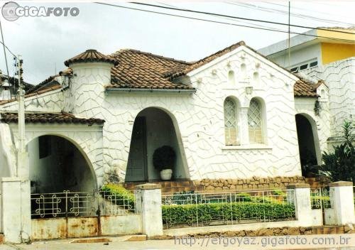 * Bela residência