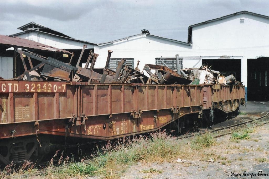 * FCA fazendo um limpa na História - 2004