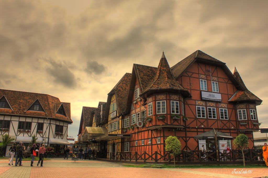 HDR - Vila Germânica. ©JucaLodetti