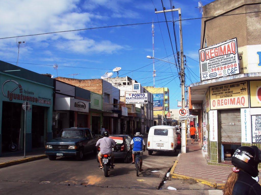 Avenida no Centro de Iguatu - Ceara