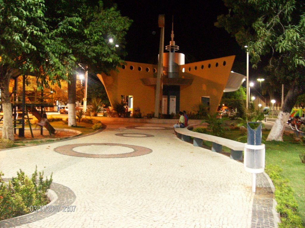 Praça CDL/SENAC (vou ficar devendo o nome)