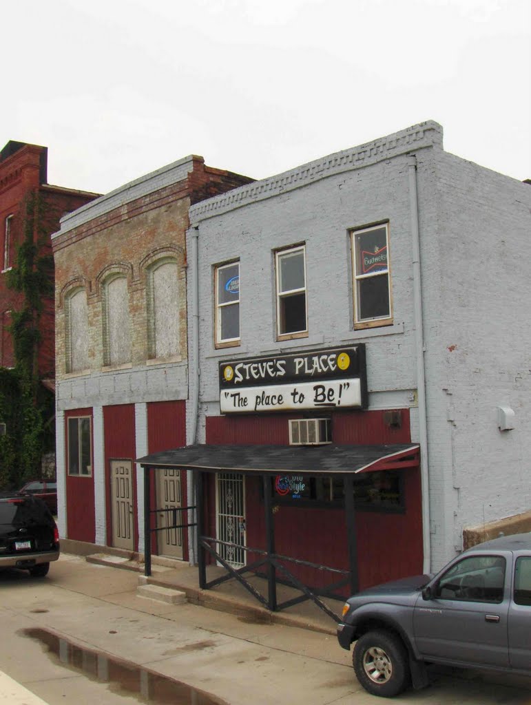 Steves Place, GLCT