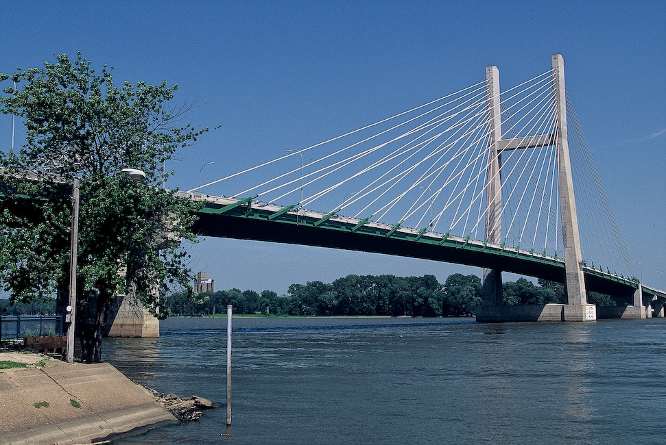 Great River Bridge