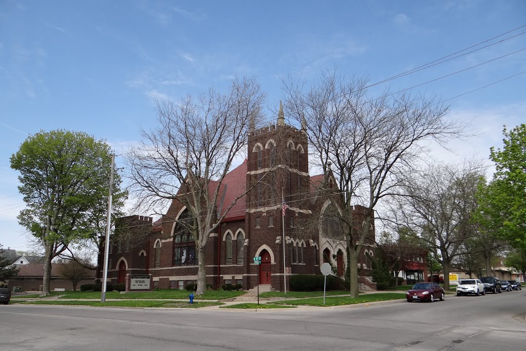 First Congregational Church in Waterloo IA