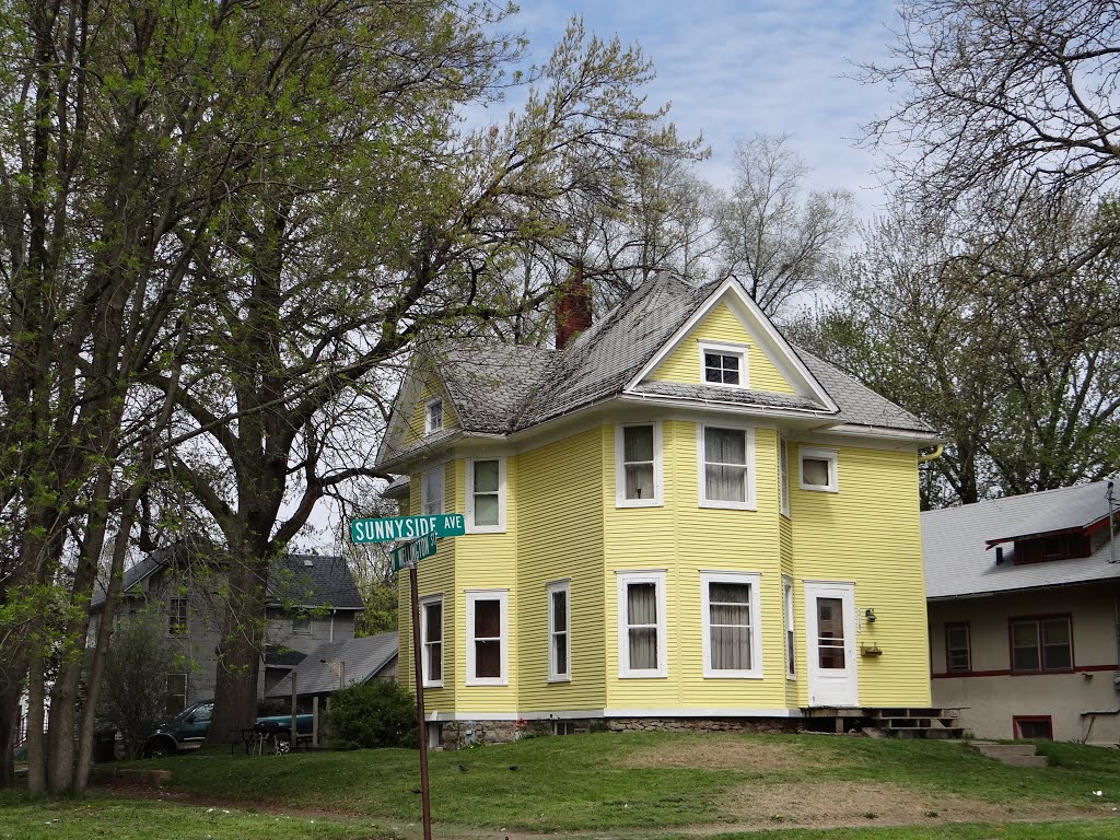 House in Waterloo IA