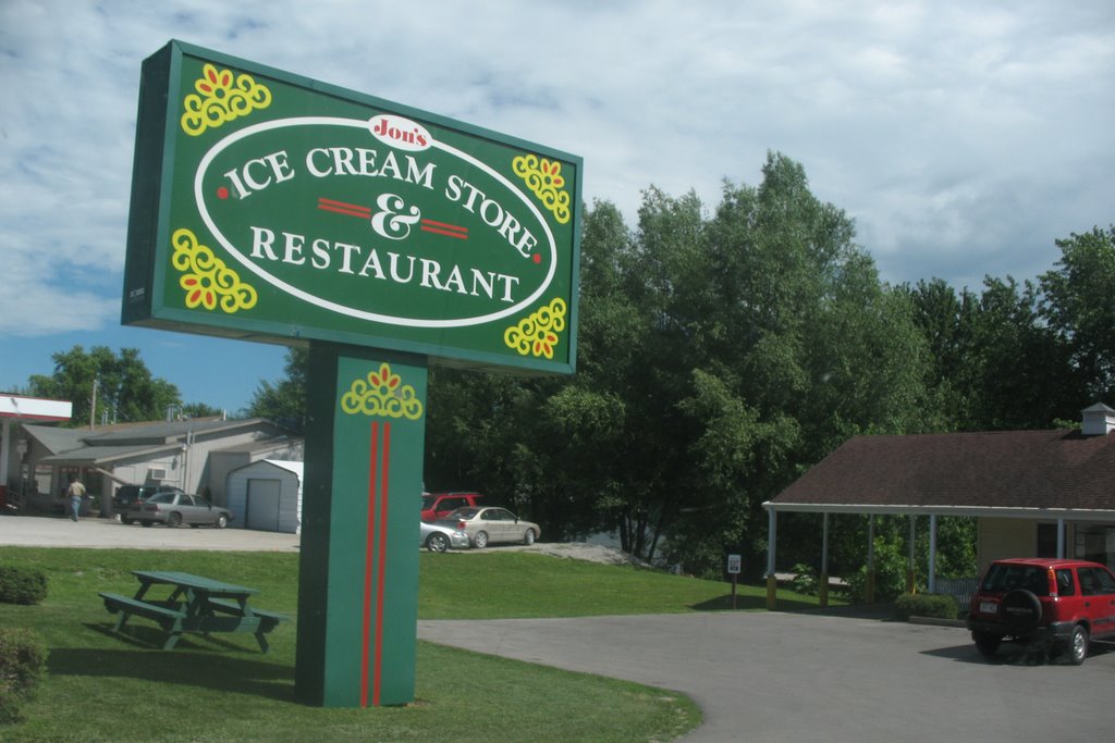 Jons Ice Cream Store