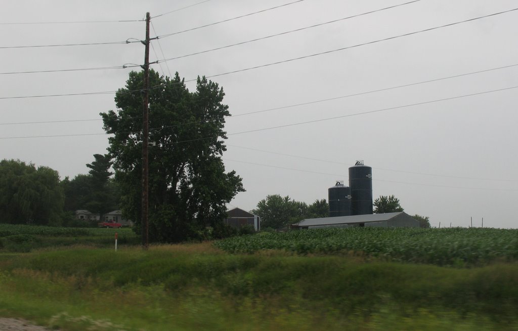 Blue silos near 270th