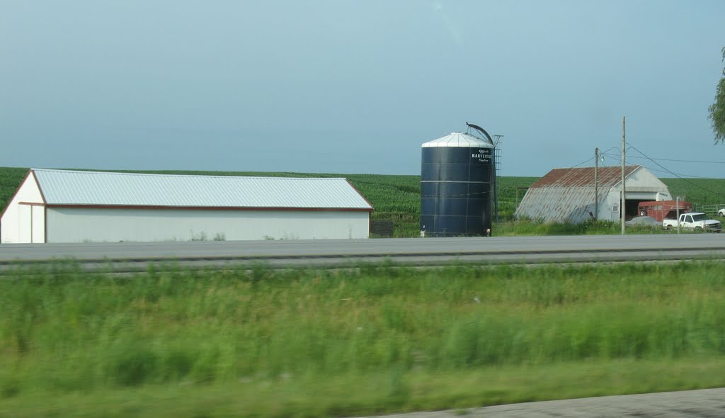 Silo and barns on 365th