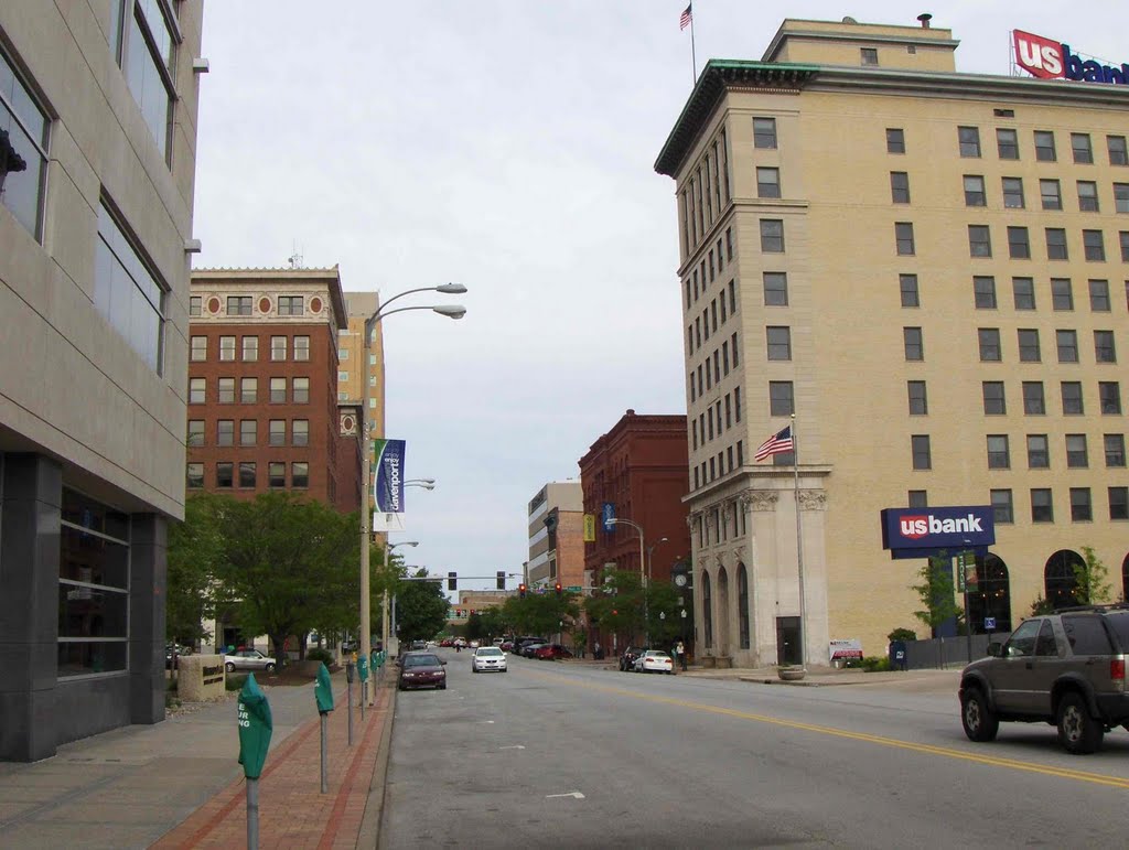 West 2nd Street, GLCT