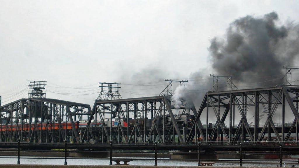 Iowa Interstate Steam Special Crossing Mississippi River, Davenport, Iowa, July 2011