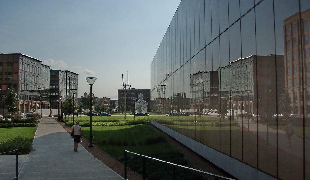 Des Moines library