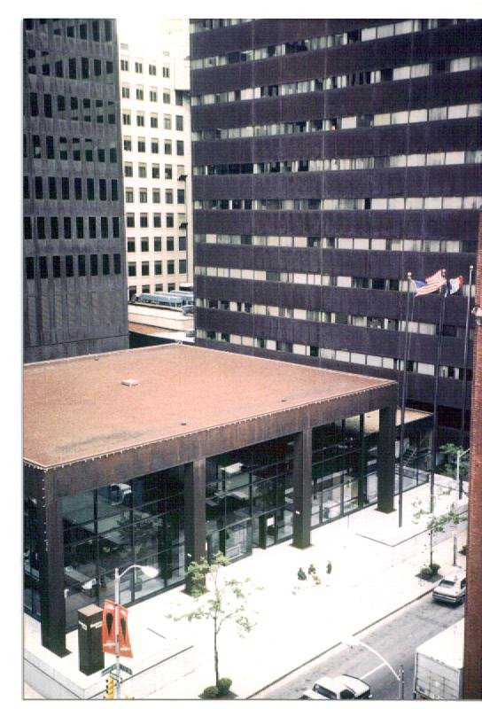 Ruan Center, 7th and Locust, Des Moines