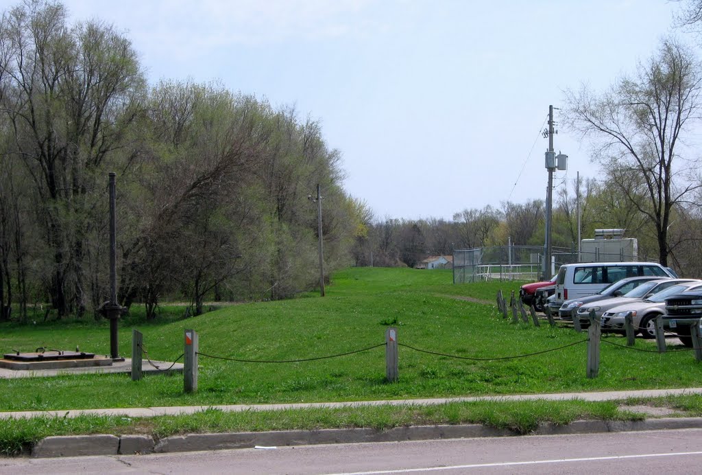 Berm on the southside of the Des Moines River east of S.E. First.