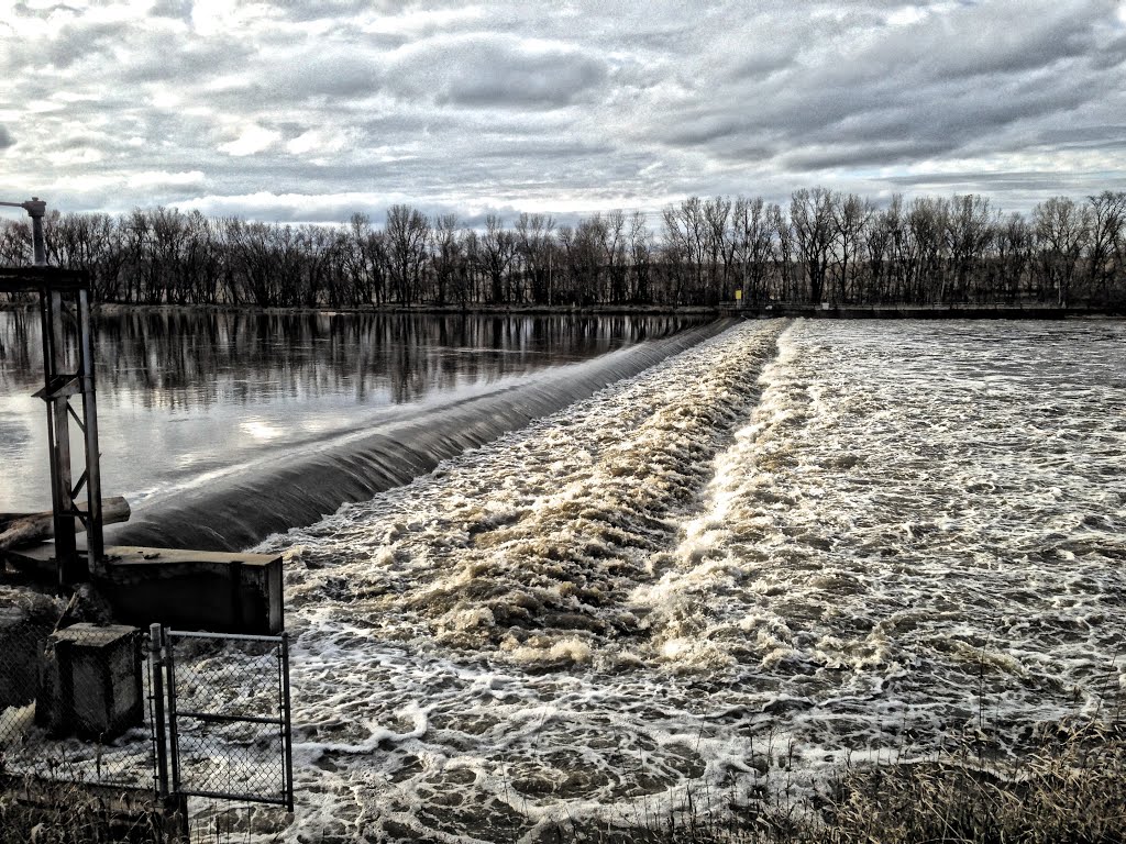 High Water At The Cedar River Roller Dam - Cedar Rapids, Iowa