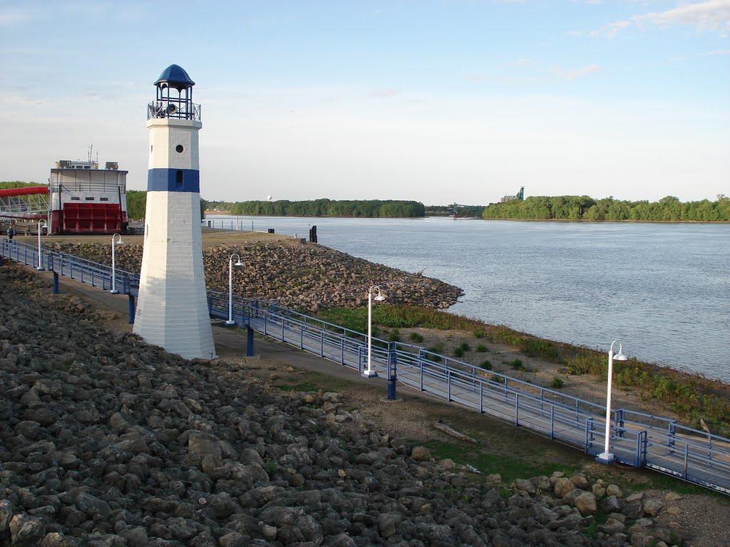 Mississippi in Iowa, May 8, 2010
