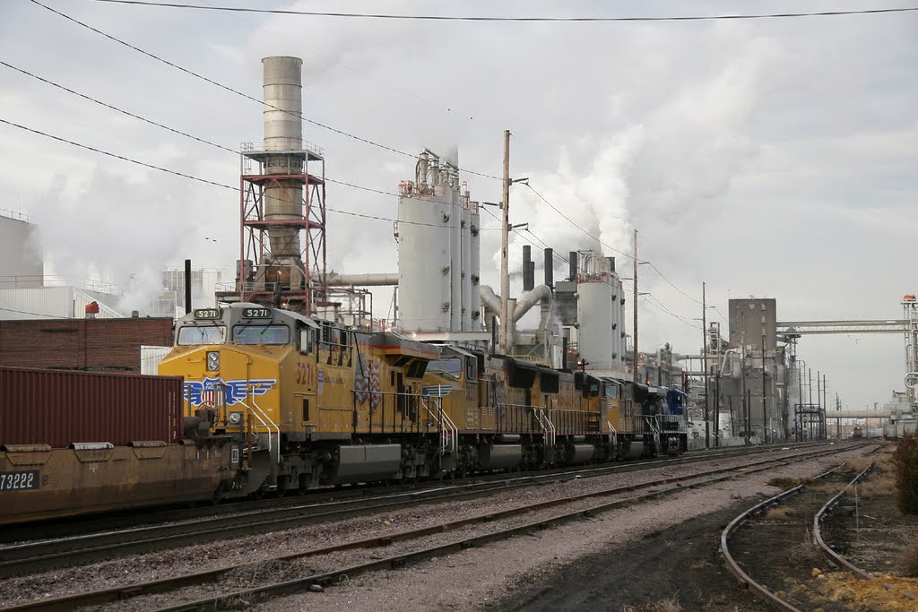 UP Train passing Clinton industry