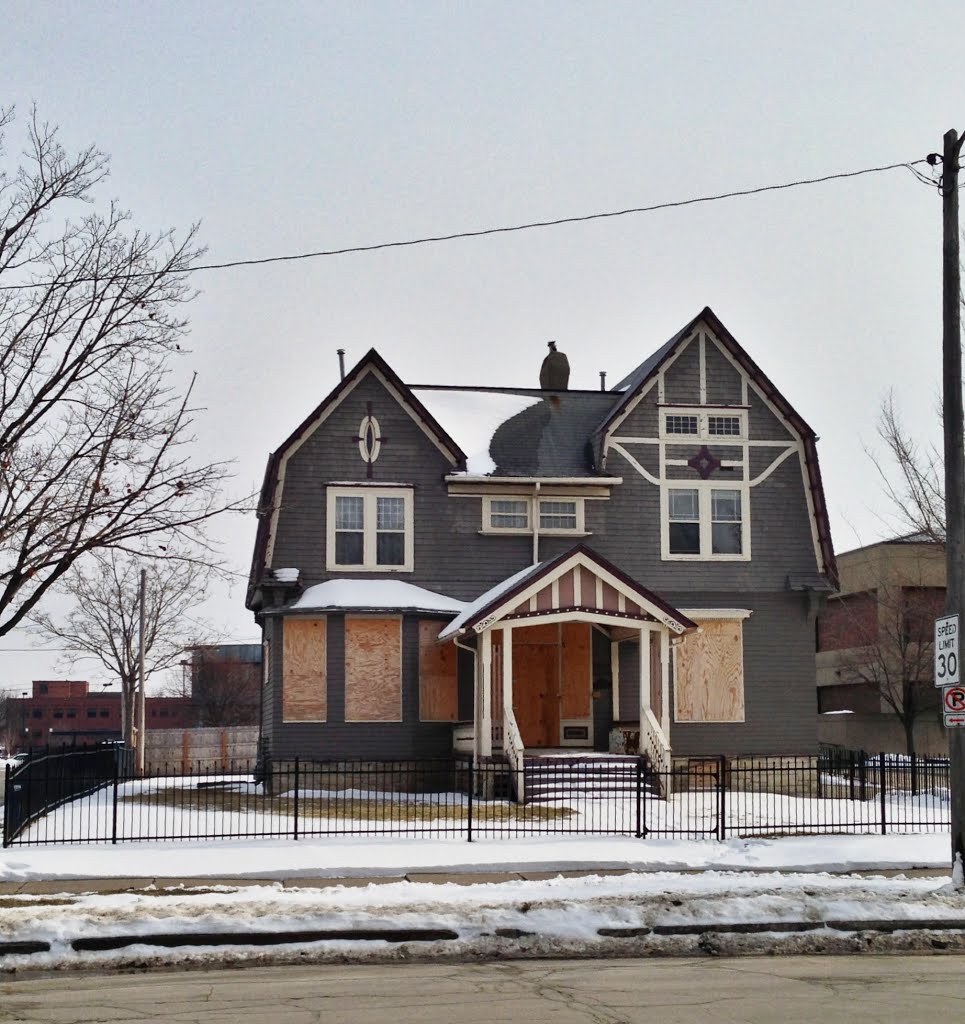 Historic Brewer, Luther A., Elinore T. House (endangered)