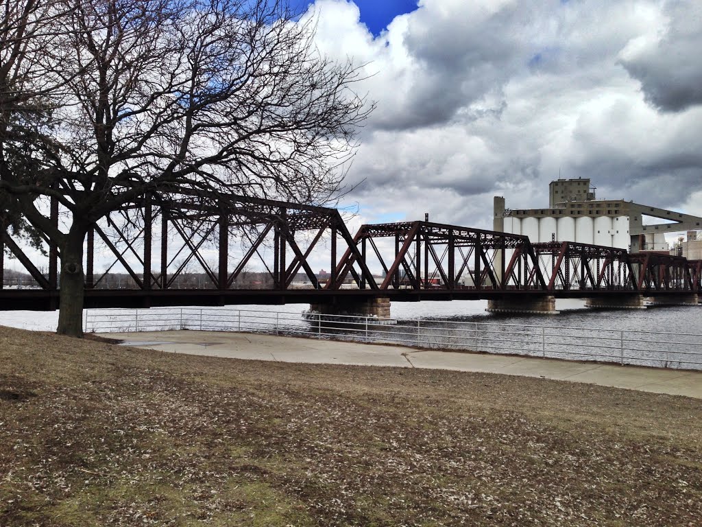 Historic Chicago & Northwestern Railroad Through Truss Bridge