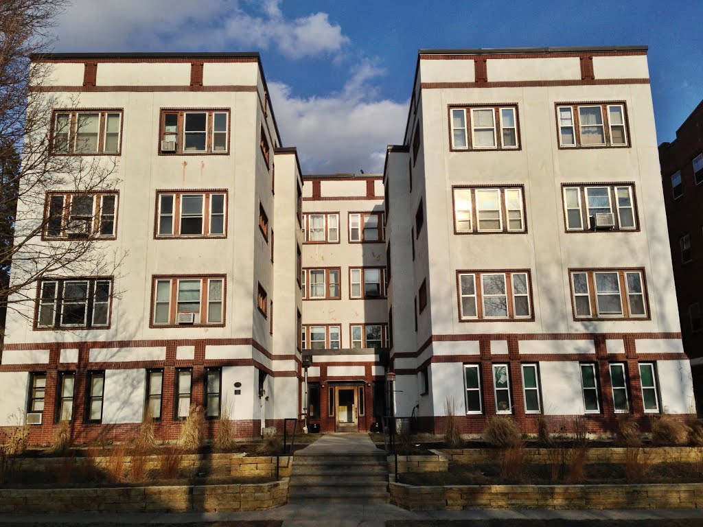 The Historic Summit Apartment Building - Iowa City, Iowa