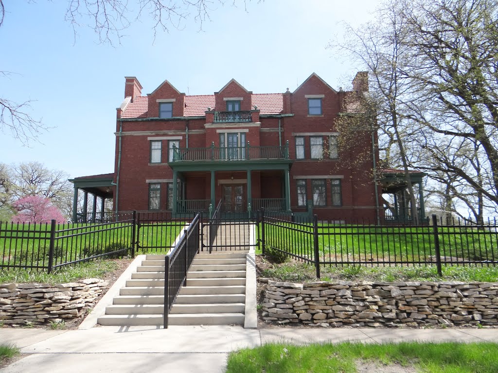 House in Fort Dodge IA