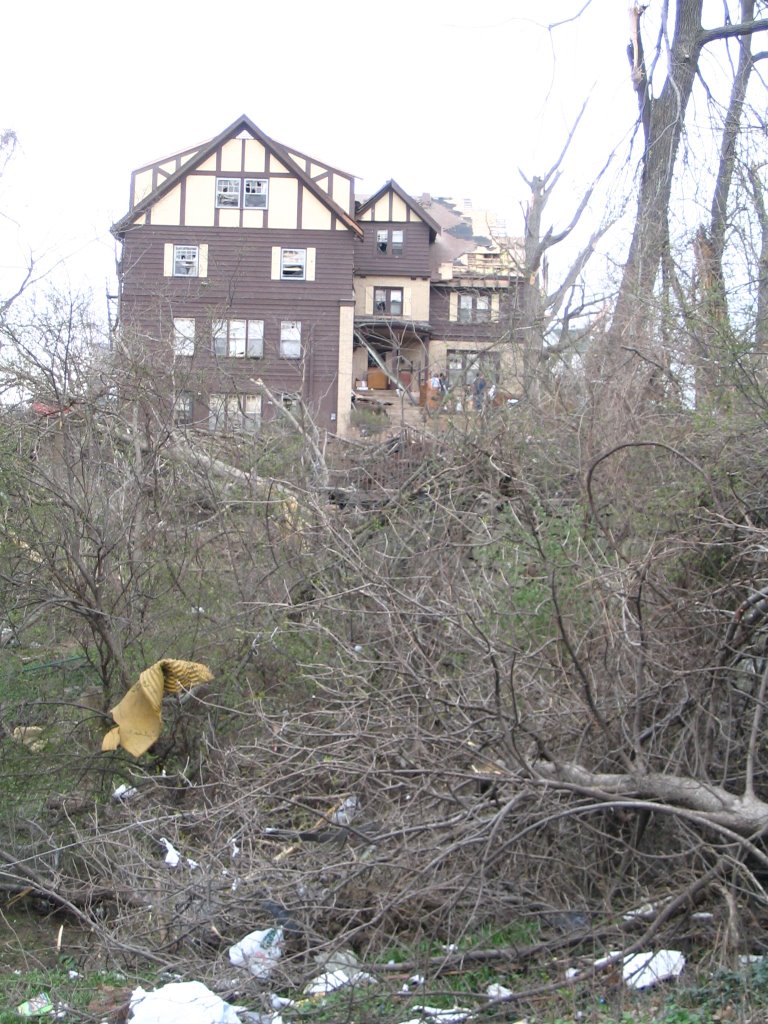 2006 Tornado - Sorority House