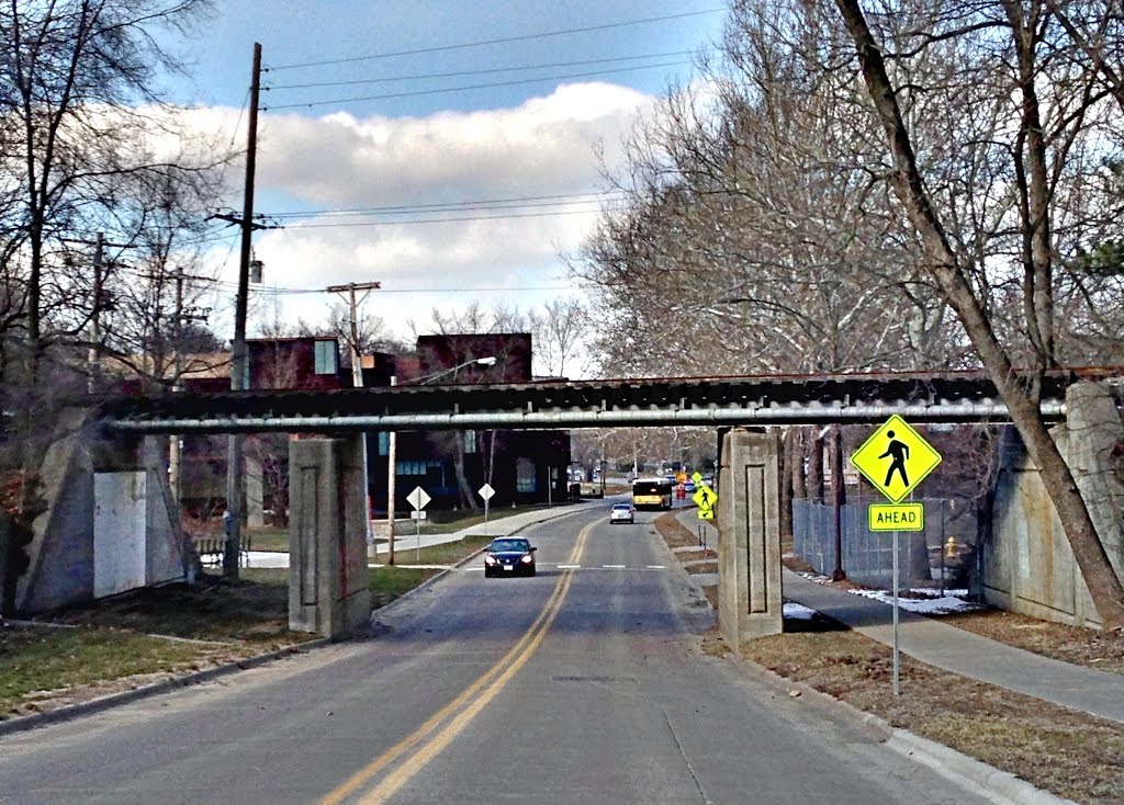 Cedar Rapids & Iowa City Railroad - N. Riverside Drive Overpass