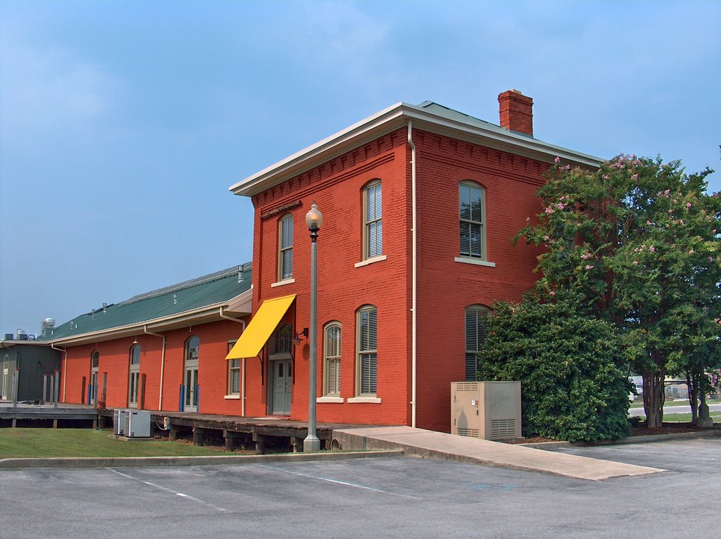 Anniston L&N Freight Depot