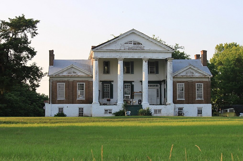 Saunders-Hall-Goode Mansion - Built 1830