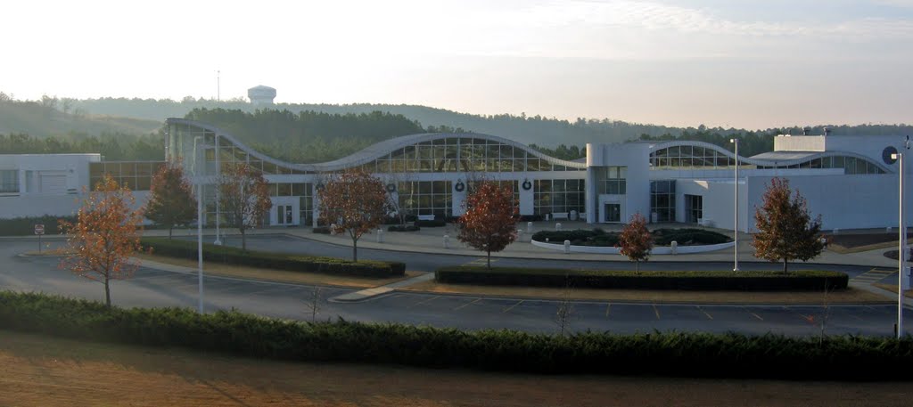 Mercedes-Benz US International Visitor Center and Factory TourMBUSI Visitor Center