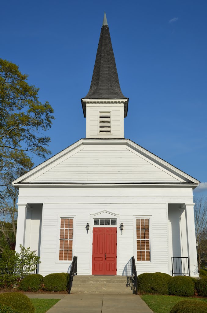 LaFayette Pilot Public Library (historic LaFayette Presbyterian Church)