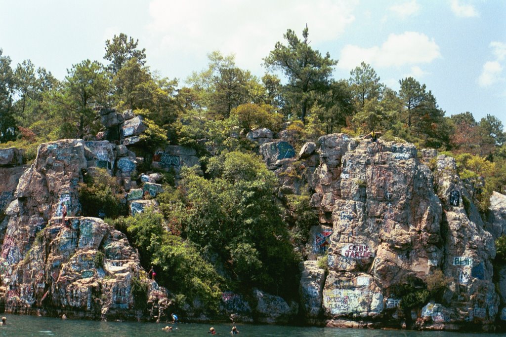 Acapulco Rock, Lake Martin, near Cherokee Bluffs ALA (8-4-2006)