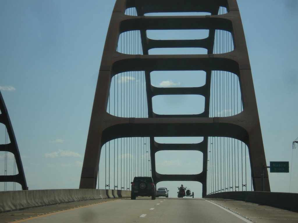 I-65 SB high bridge over mobile river