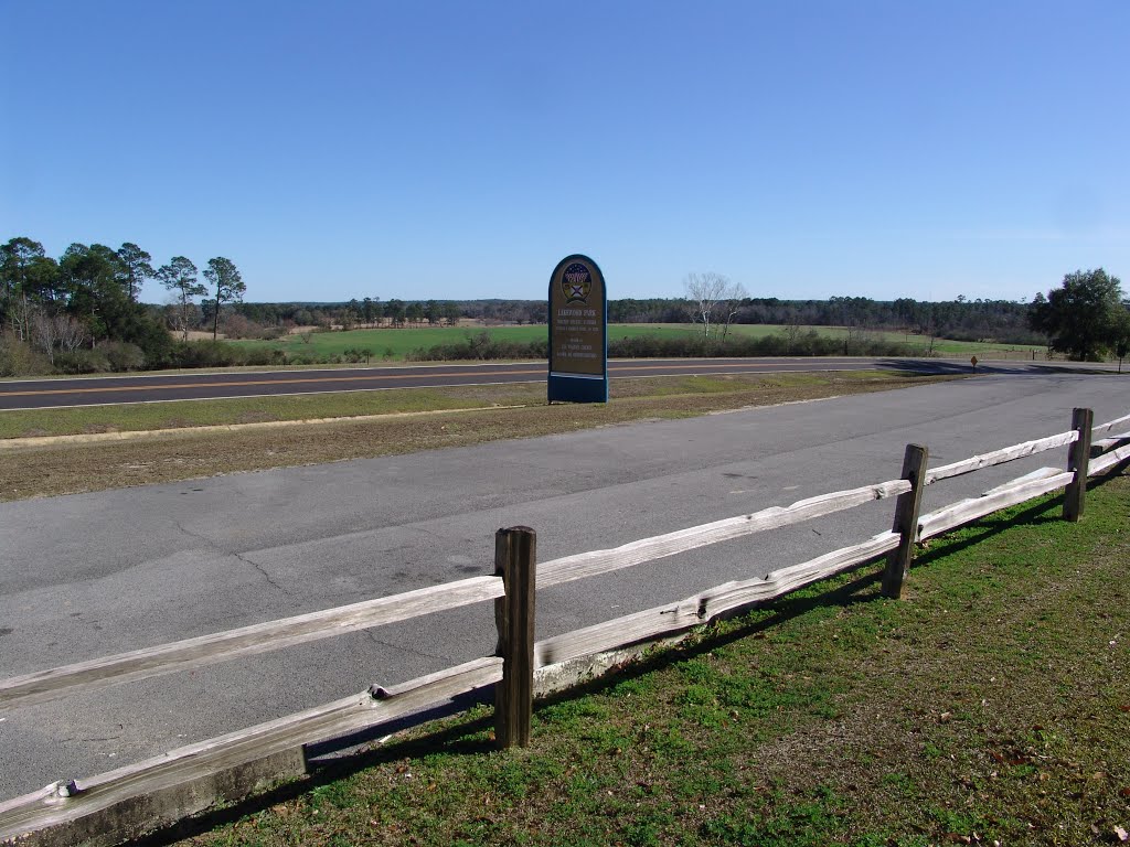 highest point in Florida, 345 feet, looking southeast, Lakewood Fla (1-2-2012)