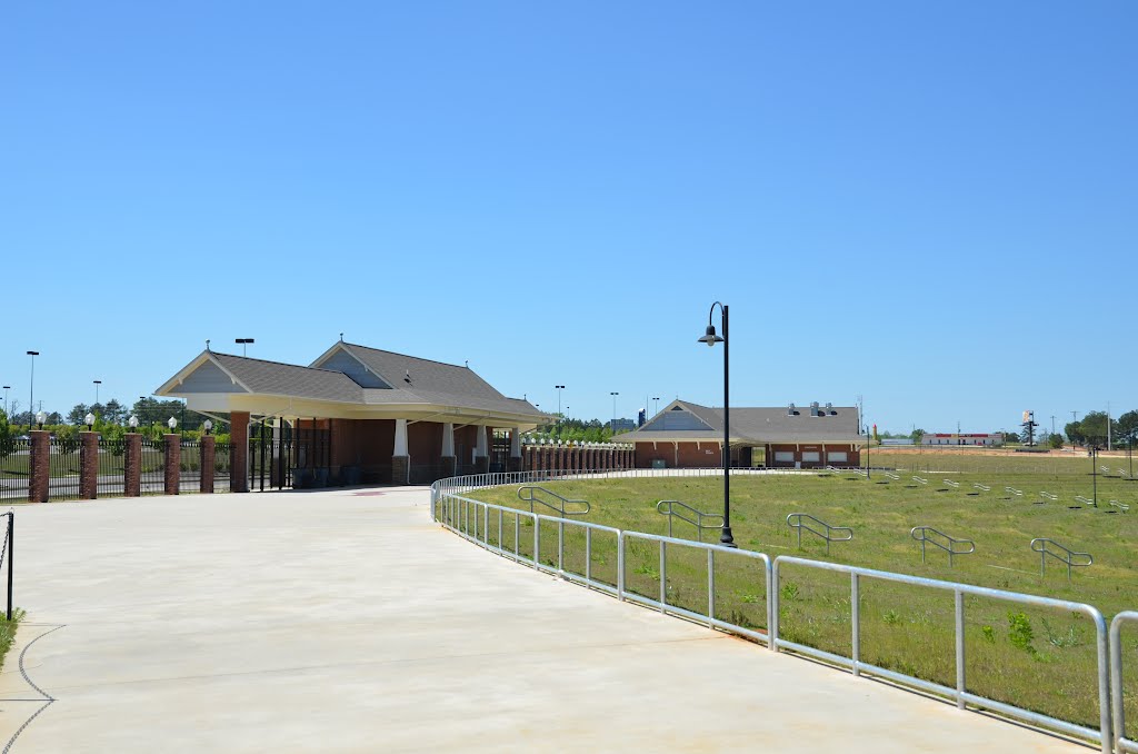 Center Stage - Celebrity Station Amphitheater