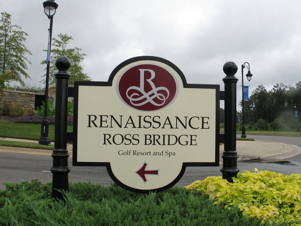 Ross Bridge Entrance Sign