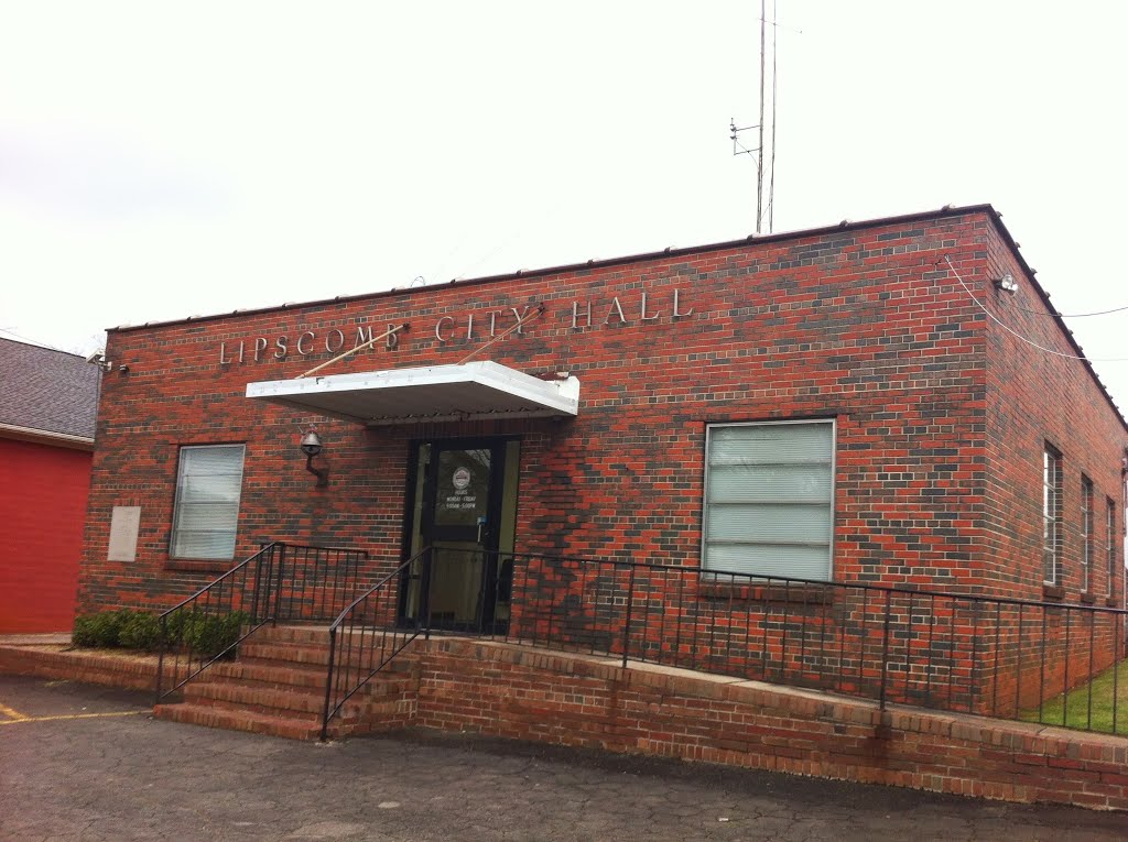 Lipscomb City Hall