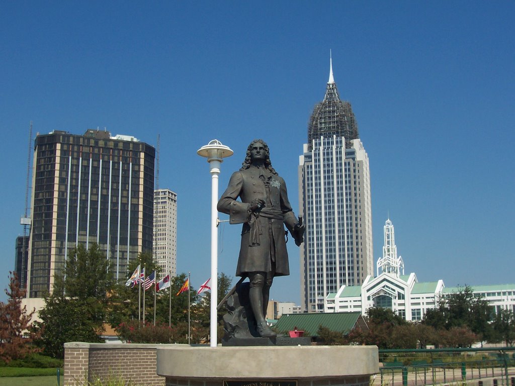 Renaissance Riverview Plaza, dIberville statue, RSA Tower, Mobile Convention Center