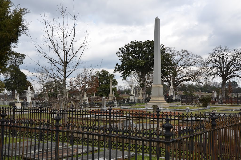 Old Oakwood Cemetery