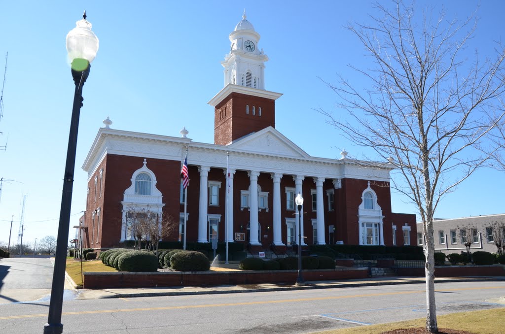 Alabama - Lee County Courthouse